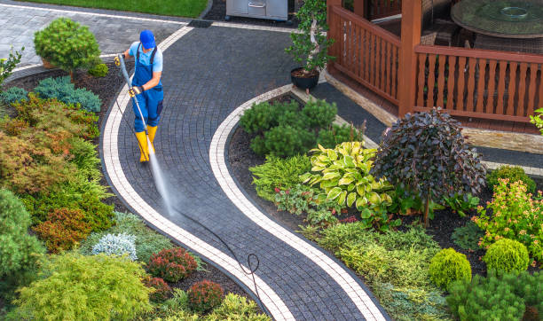 Best Residential Pressure Washing Services  in Douglass Hills, KY